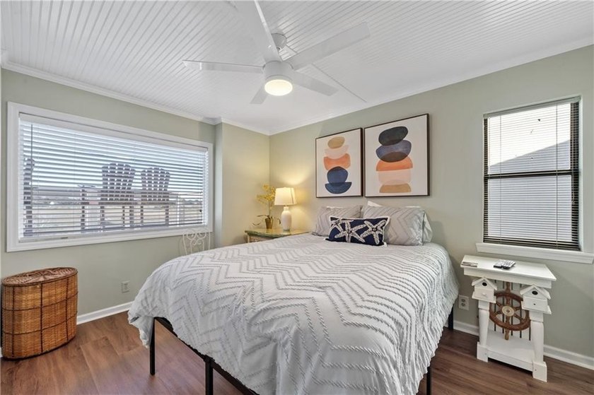 For Sale: Dune Breeze Townhome at 1528 Ocean Boulevard, St - photo 29