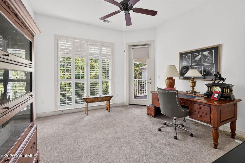 A rare opportunity to own a top-floor, rear corner residence in - photo 18