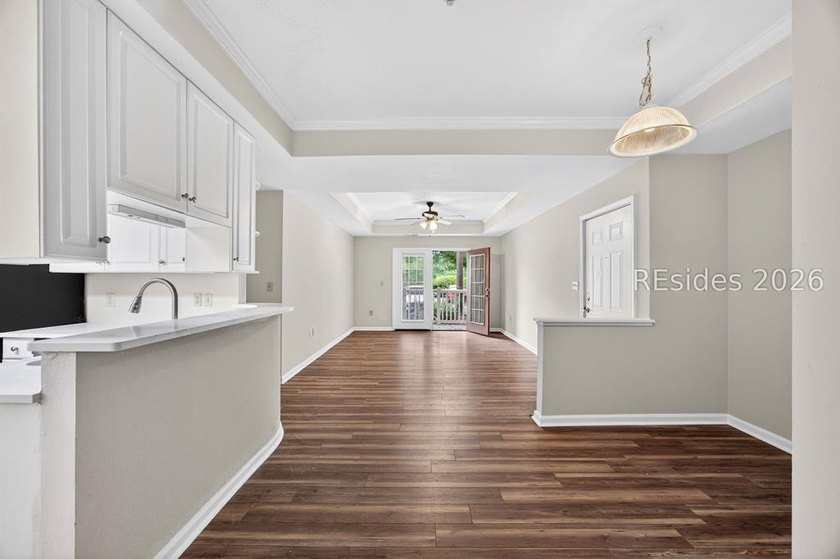 First floor living. Fresh updates. Easy Bluffton location. This - photo 4