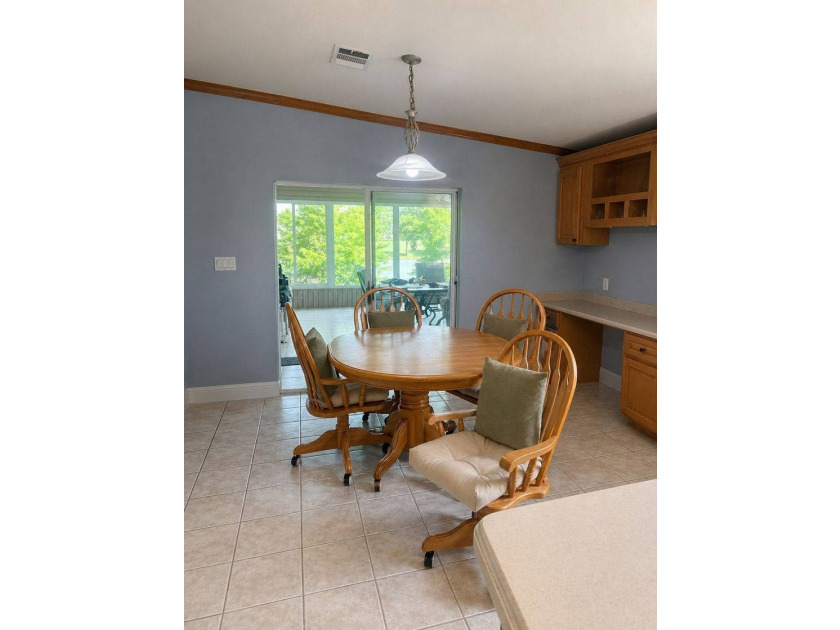 REDUCED! Resort style living in 55 plus golf gated community - photo 13