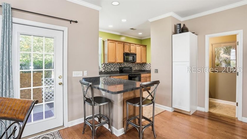 Welcome to 4 Blue Haw Ct in Bluffton! This charming 3 bed, 2.5 - photo 10