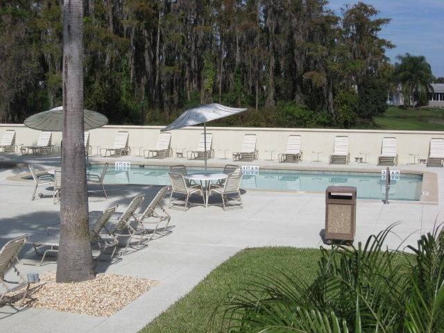 REDUCED! Resort style living in 55 plus golf gated community - photo 32