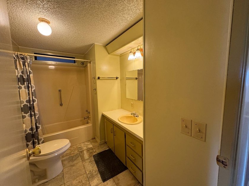 Don't miss this immaculate 2BR/2BA, 1248 sq. ft. home in the - photo 15