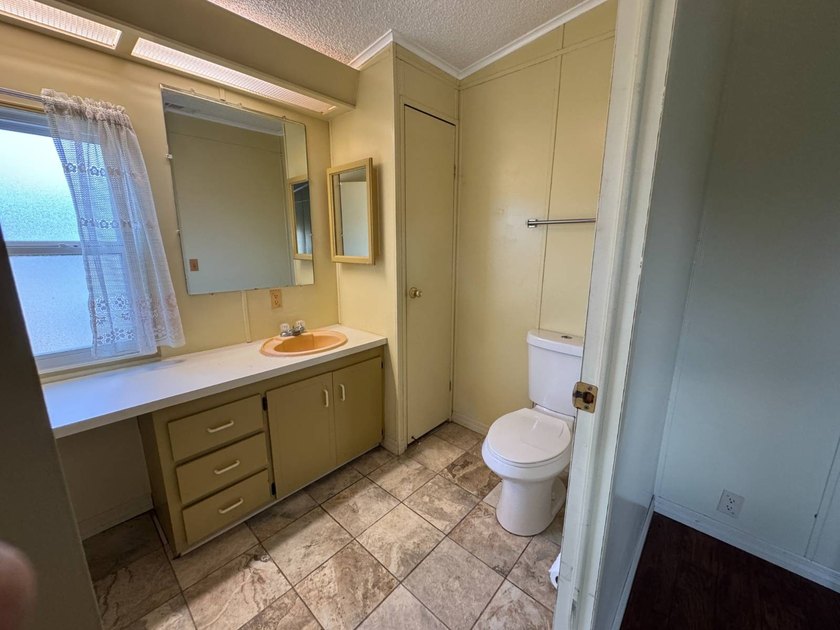 Don't miss this immaculate 2BR/2BA, 1248 sq. ft. home in the - photo 20