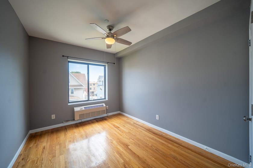 Welcome to this beautifully designed 2-bedroom, 2-full-bathroom - photo 10