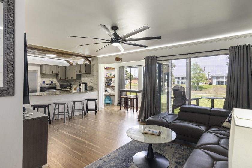 Beautiful lakeside 2-bedroom, 2-bathroom condo--arguably one of - photo 2