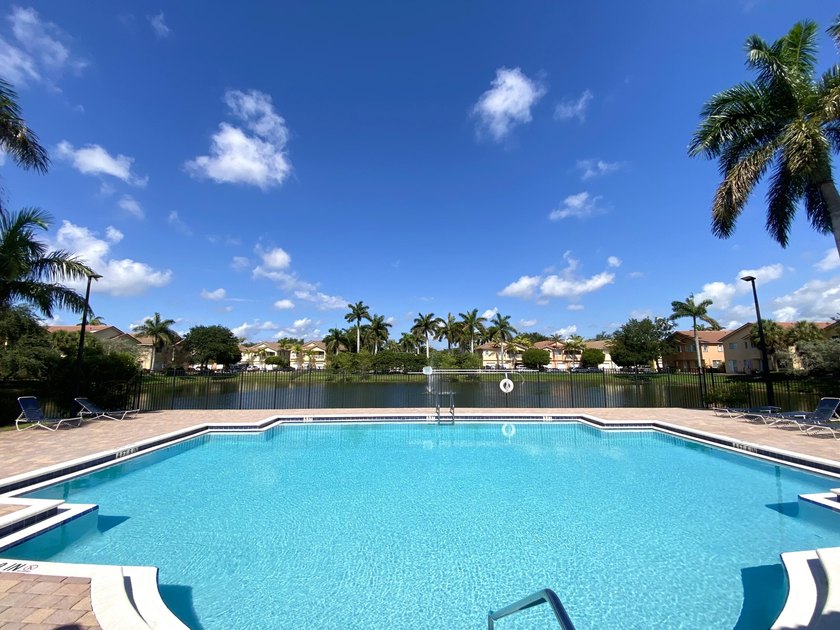 Ready for a New Owner! This beautifully updated home features a - photo 21