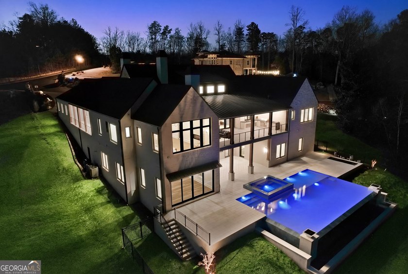New construction on Lake Lanier in the gated Lyonesse Estates - photo 5