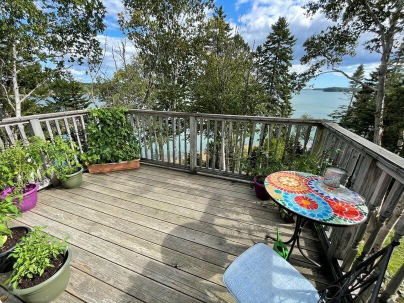 63 N Duck Cove Road, Roque Bluffs, ME 04654, 2000122