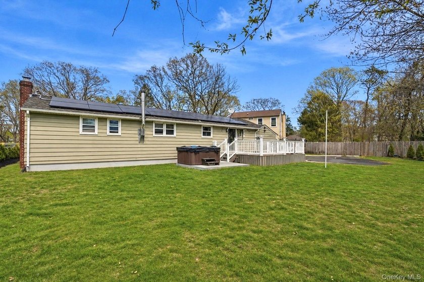 Welcome to this well maintained ranch style home located at 162 - photo 25