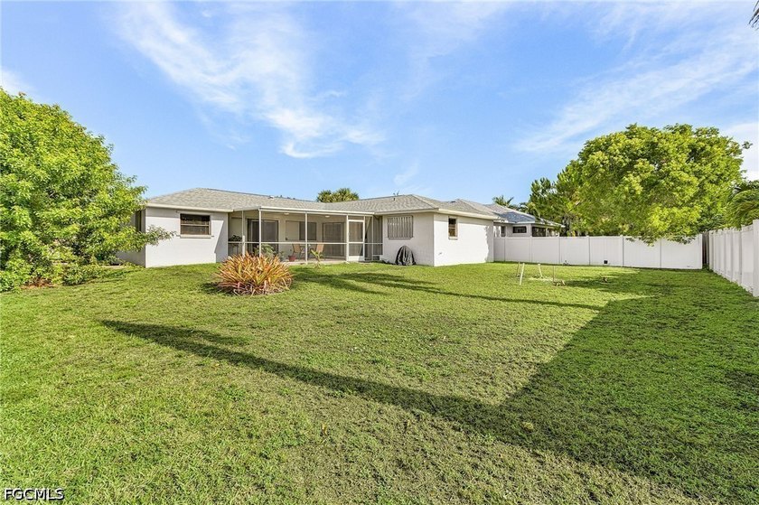 SW Cape Charmer at an Outstanding Price! NO FLOODING, NO HOA - photo 25