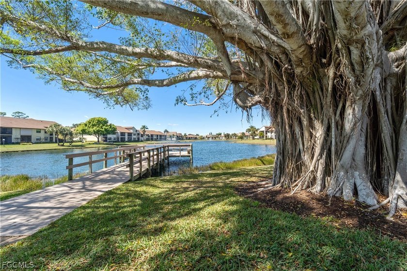 Welcome to 8340 Charter Club Circle #3, a beautifully maintained - photo 26