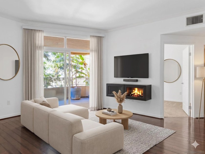 Welcome home to this clean and well maintained home in the heart - photo 10