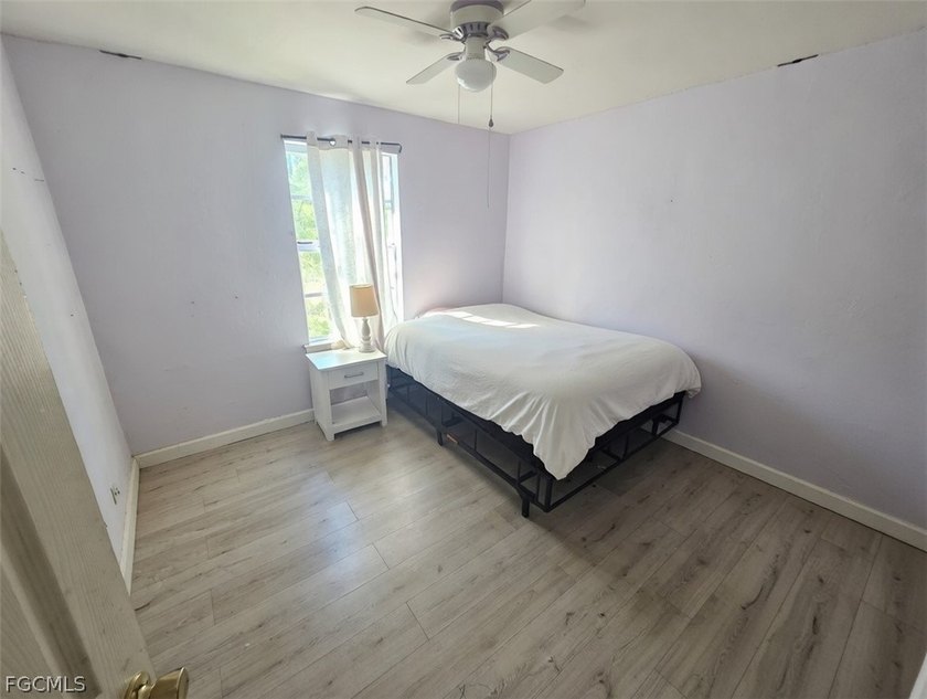 This 3-bedroom, 2-bath single-family home offers approximately 1 - photo 6