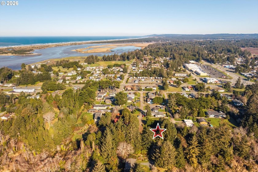 GORGEOUS HUGE .34 ACRE PARK LIKE BANDON BUILDING LOT AVAILABLE! - photo 22