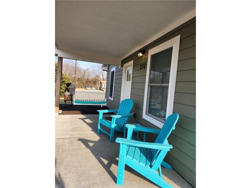 This almost-new home comes fully furnished and ready to make - photo 3