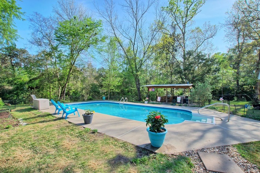 6616 Highway 63 E, Burkeville, TX 75932, 4069012