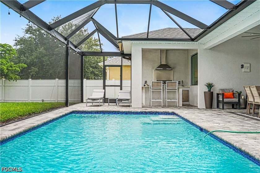 LUXURY DESIGNER-FURNISHED HEATED POOL HOME: Discover modern - photo 33