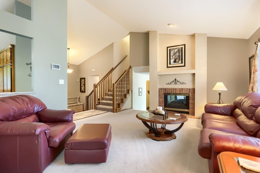 Welcome to 7901 Lilac Lane, a beautifully maintained 3-bedroom - photo 9