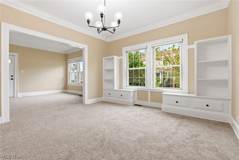 Charming and beautifully updated 3-bedroom, 1 bath Colonial - photo 10