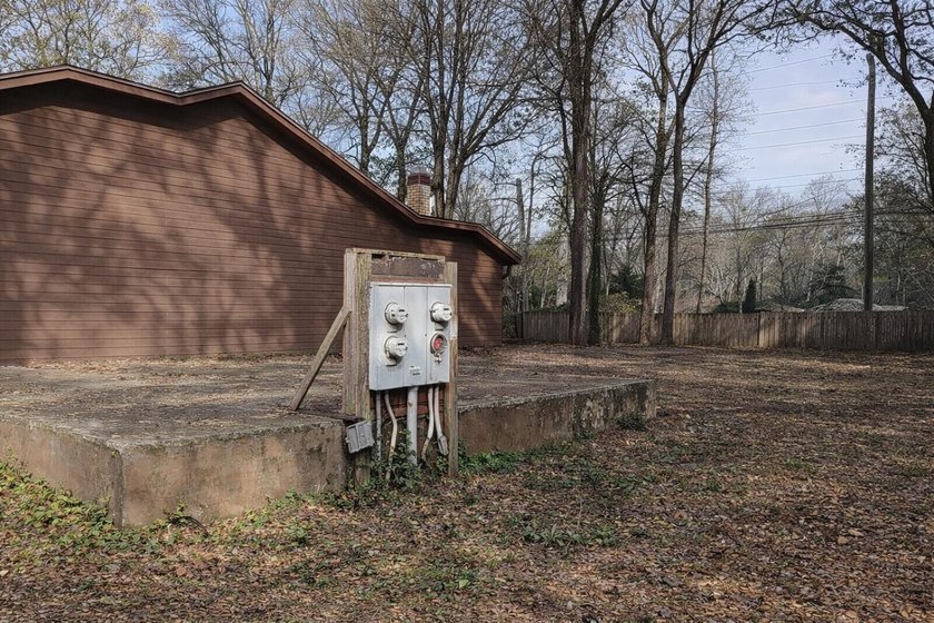 This is a vacant residential lot located in Jacksonville NO HOA - photo 5