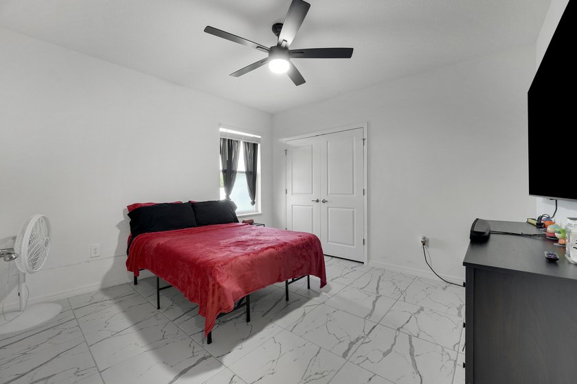 2024 Maranda Homes build featuring 4 bedrooms, 2 full bathrooms - photo 33