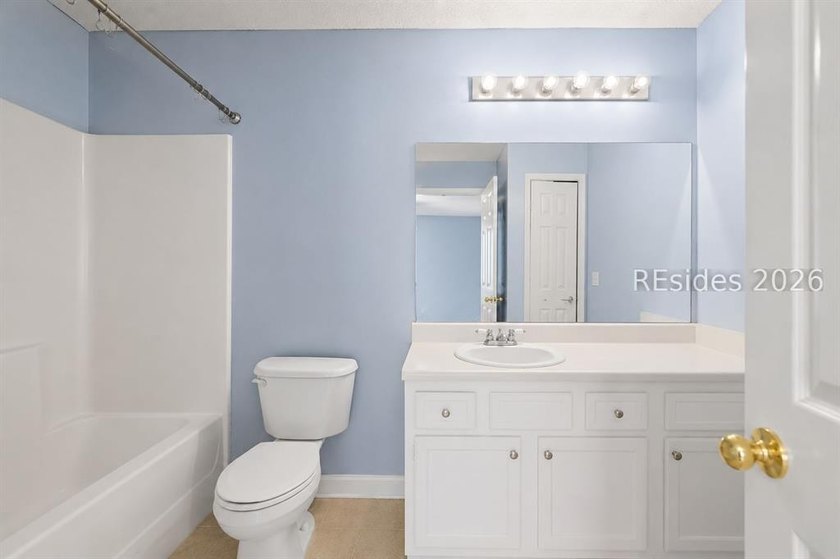 2-Bedroom, 2-Bath first-floor villa in The Reserve at Woodbridge - photo 9