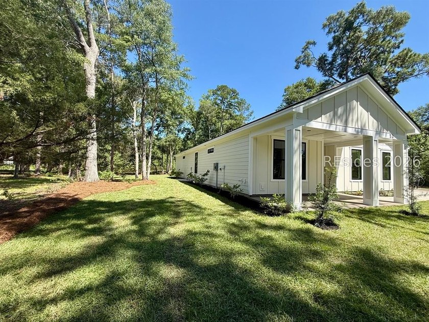 Step into this beautifully newly constructed home designed with - photo 2