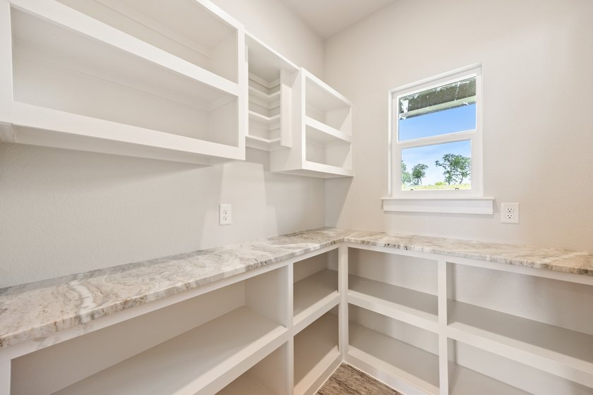 Waterfront living at its finest!! This stunning new construction - photo 17