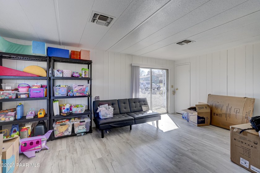 Build your investment portfolio with this Prescott gem! This 947 - photo 17