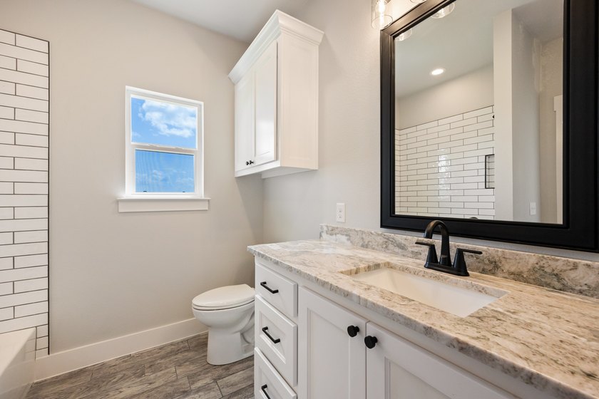 Waterfront living at its finest!! This stunning new construction - photo 29