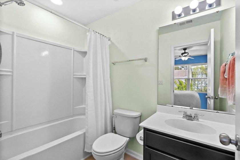 Welcome to 306 Castle Dr, a beautifully maintained 2-bedroom, 2 - photo 33