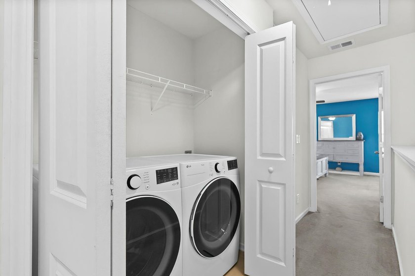 Welcome to 306 Castle Dr, a beautifully maintained 2-bedroom, 2 - photo 34