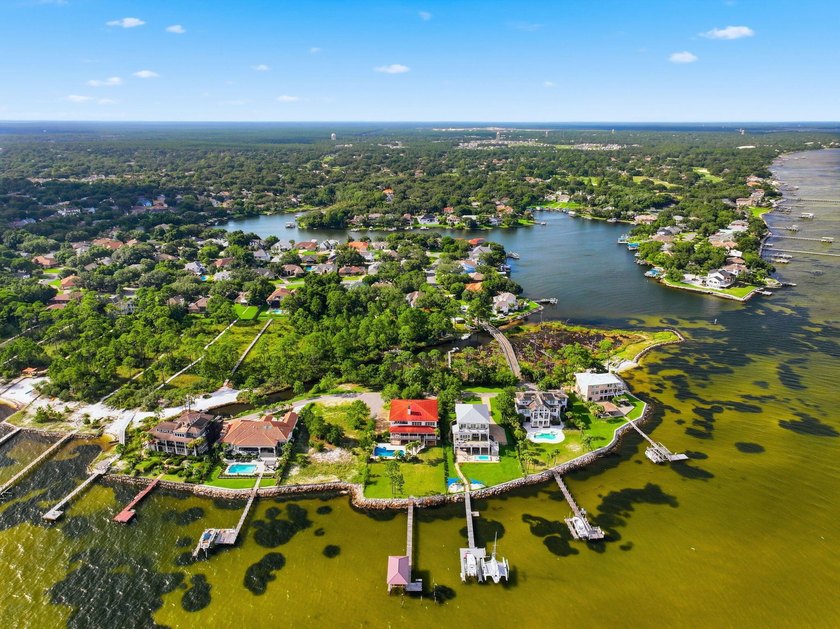 Welcome to Black Pointe, an exclusive gated private island with - photo 10