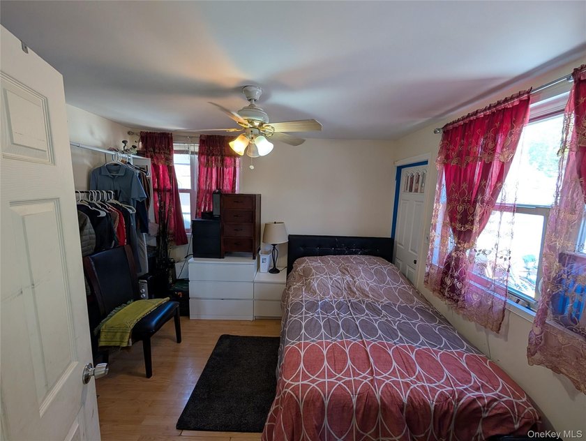 Welcome to this well maintained 5-bedroom, 2-bathroom home in - photo 13