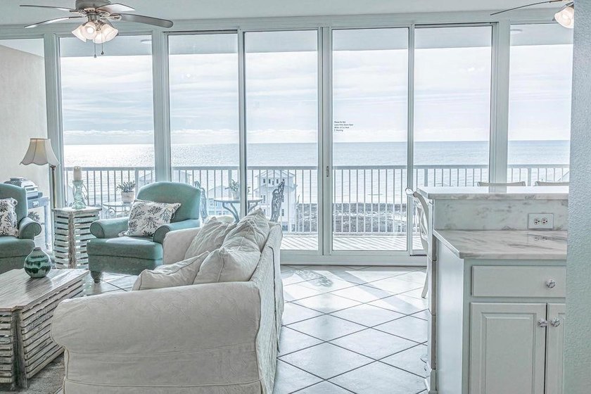 Welcome to Sanibel, where coastal luxury and convenience meet in - photo 2