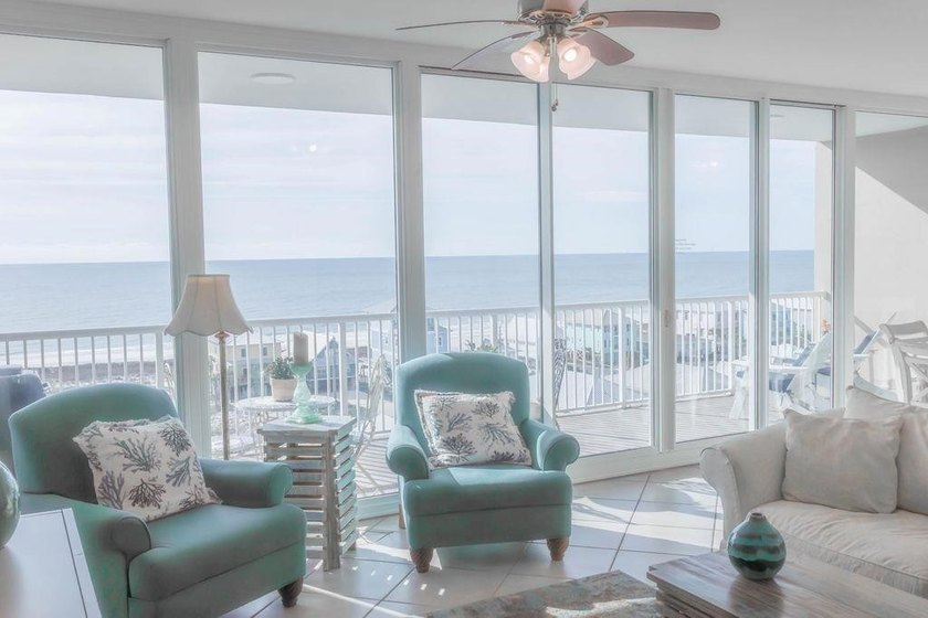 Welcome to Sanibel, where coastal luxury and convenience meet in - photo 6
