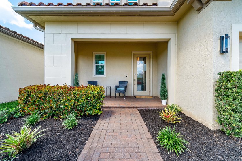 This beautifully updated 5-bedroom, 4-bath home offers the - photo 3