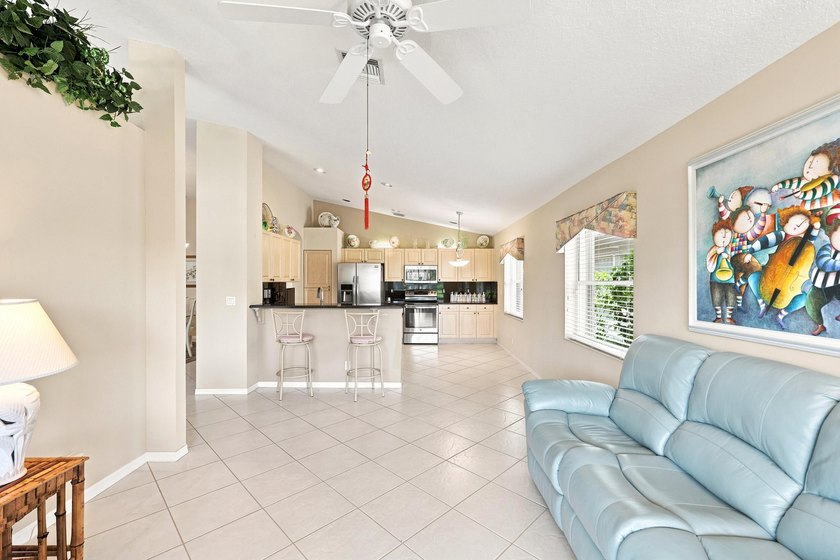Beautiful lake views from this well-maintained 3-bedroom, 2-bath - photo 11