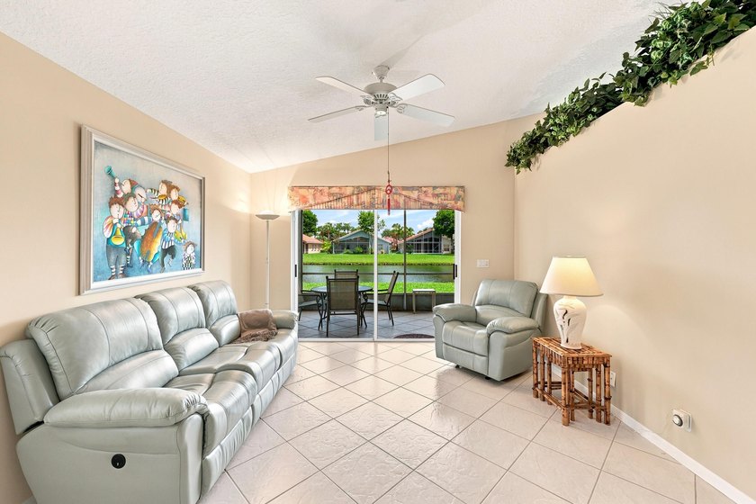 Beautiful lake views from this well-maintained 3-bedroom, 2-bath - photo 13
