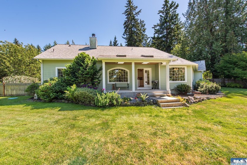 Welcome to a home where craftsmanship, comfort, and Sequim - photo 33