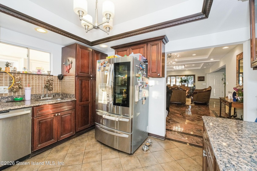 Welcome to this beautiful corner property located in the heart - photo 11