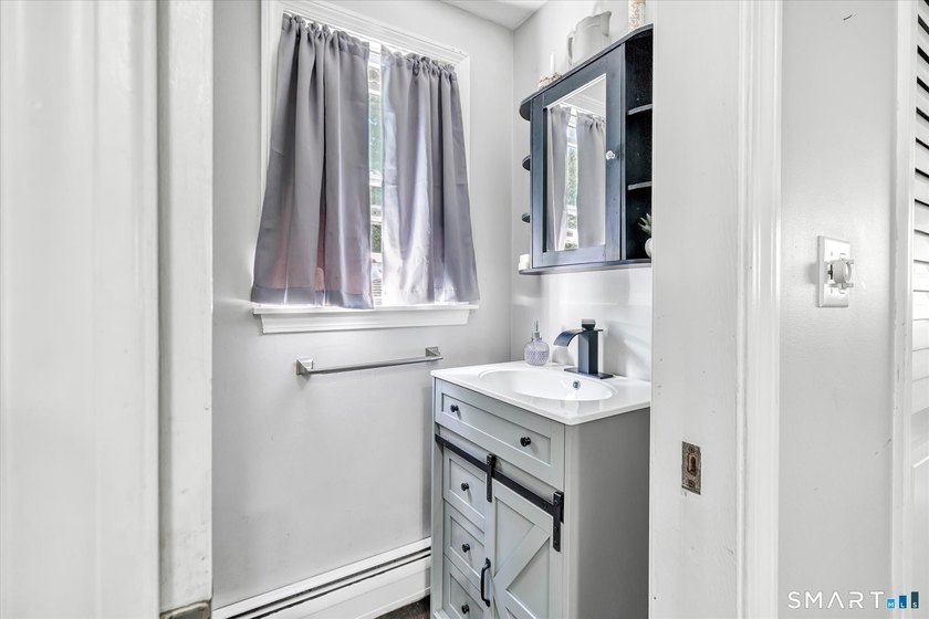 Welcome to 119 Freeman Road in Oxford! Set on approximately 1.5 - photo 38