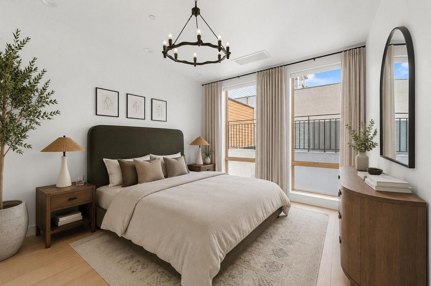 Welcome to Residence TH at 636 Lorimer Street, a duplex home - photo 6