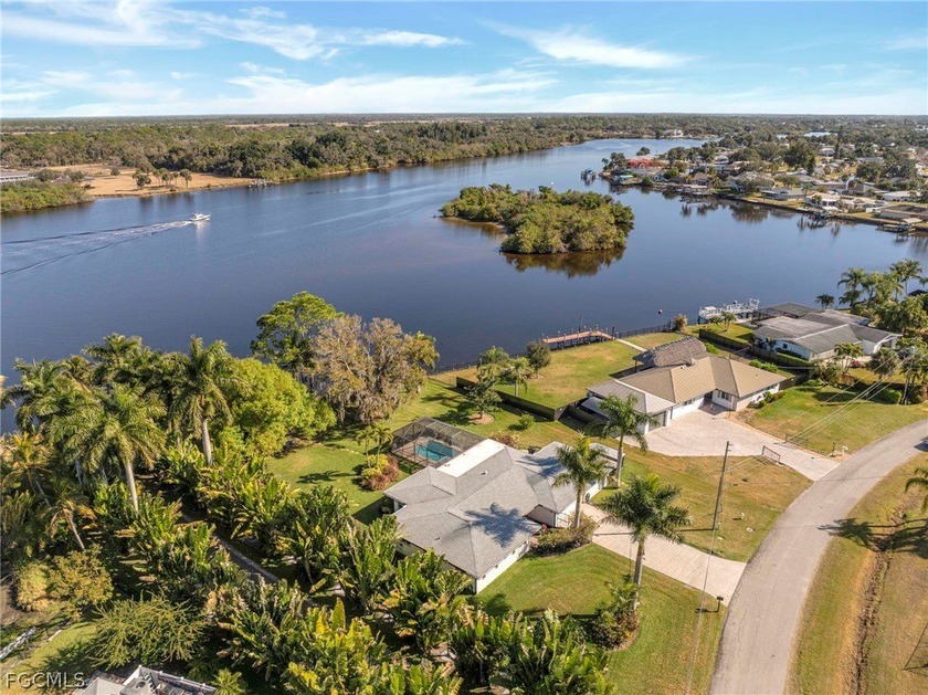Experience true Southwest Florida waterfront living with this - photo 3