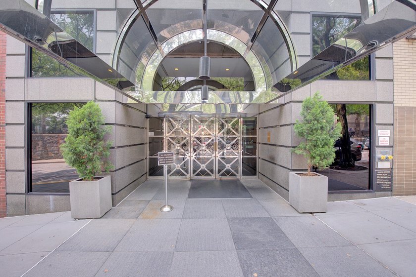 530 East 76th St 34/35 - photo 2