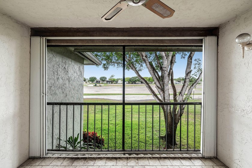 An original turn-key residence offering both immediate - photo 25