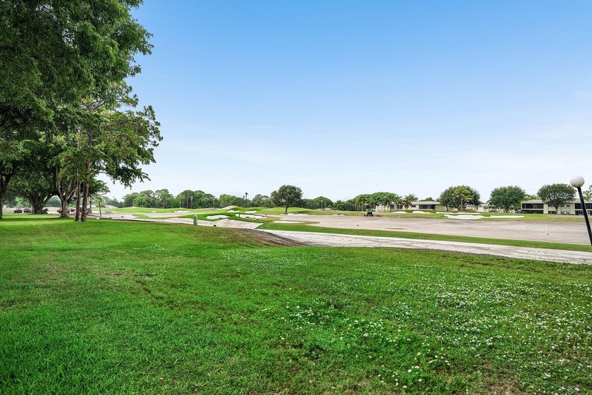 An original turn-key residence offering both immediate - photo 27