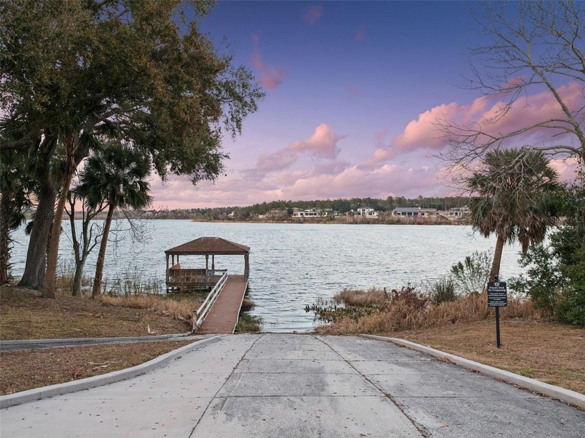 LUXURY Farmhouse PERFECTION! Stunning views of Lake Apopka await - photo 5