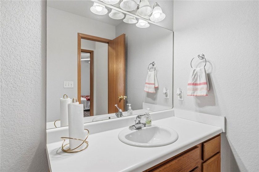 Investment opportunity in a highly desirable Fayetteville - photo 18